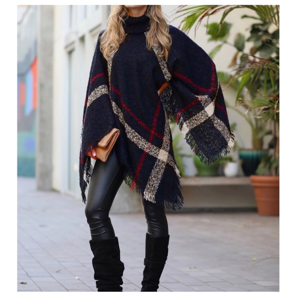 24 Boho Plaid Oversized Poncho - Picture 2 of 8